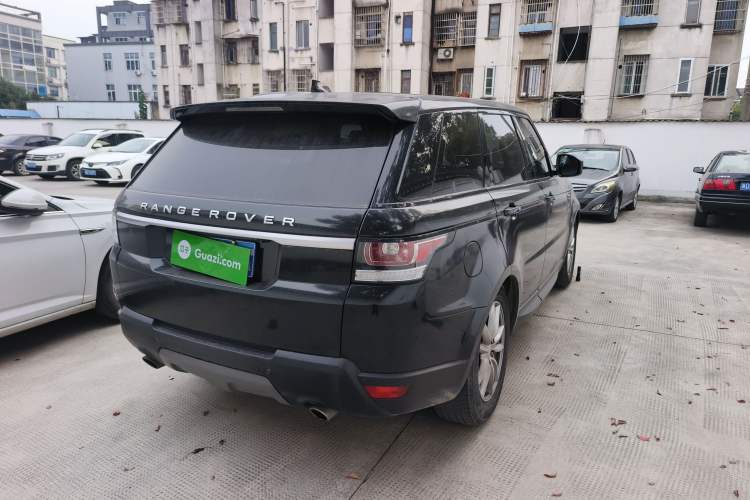 Used Land Rover Range Sport 2017 3.0 SC V6 SE Rear Right 45 Deg