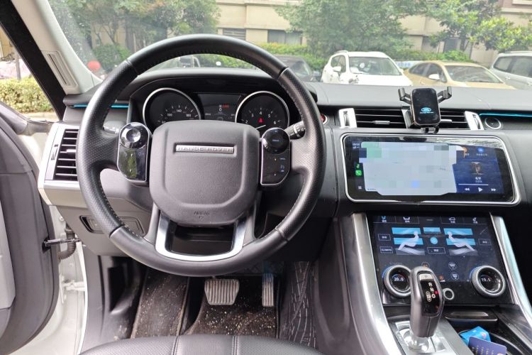 Used Land Rover Range Sport 2017 3.0 SC V6 SE Steering Wheel