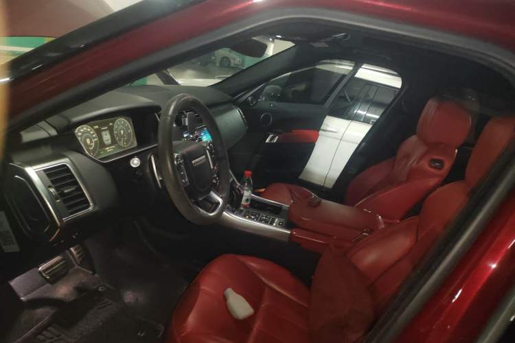Used Land Rover Range Sport 2017 3.0 SC V6 HSE DYNAMIC Left Front Seat