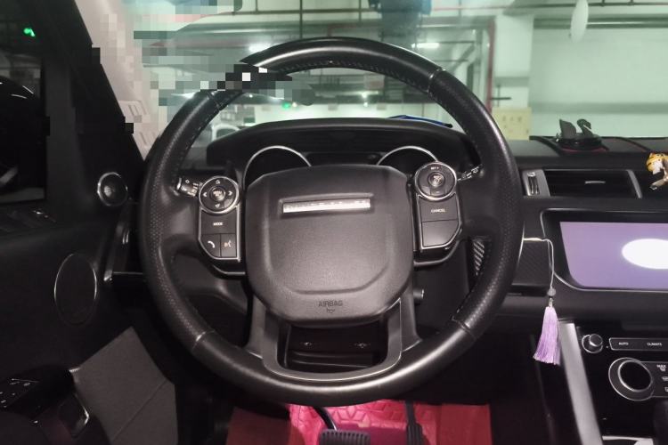 Used Land Rover Range Sport 2017 3.0 SC V6 HSE Steering Wheel