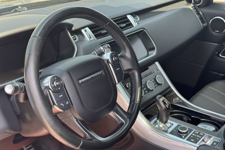 Used Land Rover Range Sport 2017 3.0 SC V6 HSE DYNAMIC Interior 3