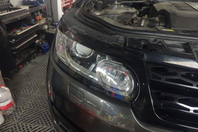 Used Land Rover Range Sport 2017 3.0 SC V6 HSE DYNAMIC Right Front Headlight
