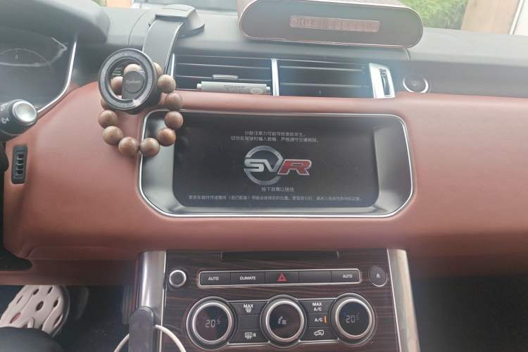 Used Land Rover Range Sport  Audio And AC Panel