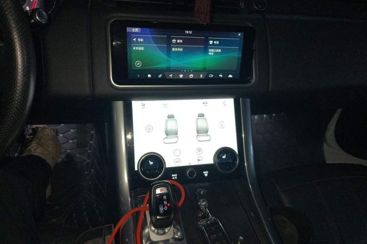 Used Land Rover Range Sport 2017 3.0 SC V6 SE Audio And AC Panel