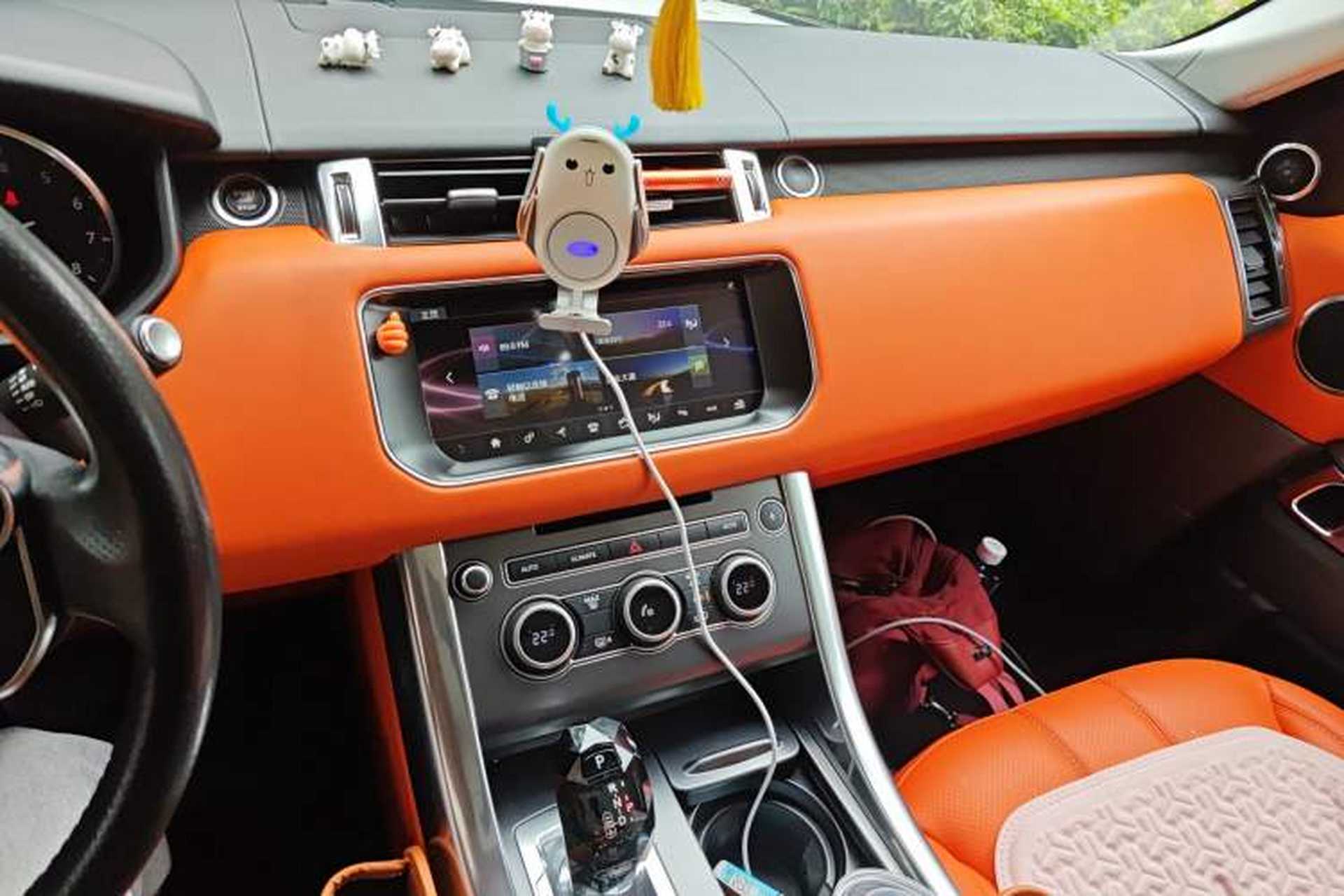 Used Land Rover Range Sport  Audio And AC Panel
