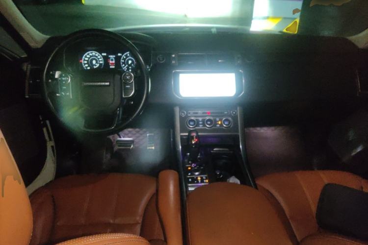 Used Land Rover Range Sport 2017 3.0 SC V6 HSE DYNAMIC Center Console