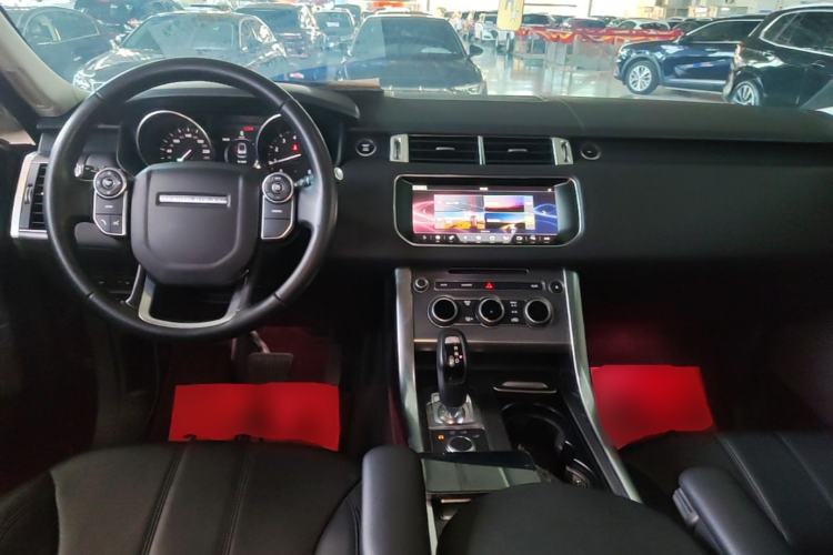 Used Land Rover Range Sport 2017 3.0 SC V6 SE Center Console