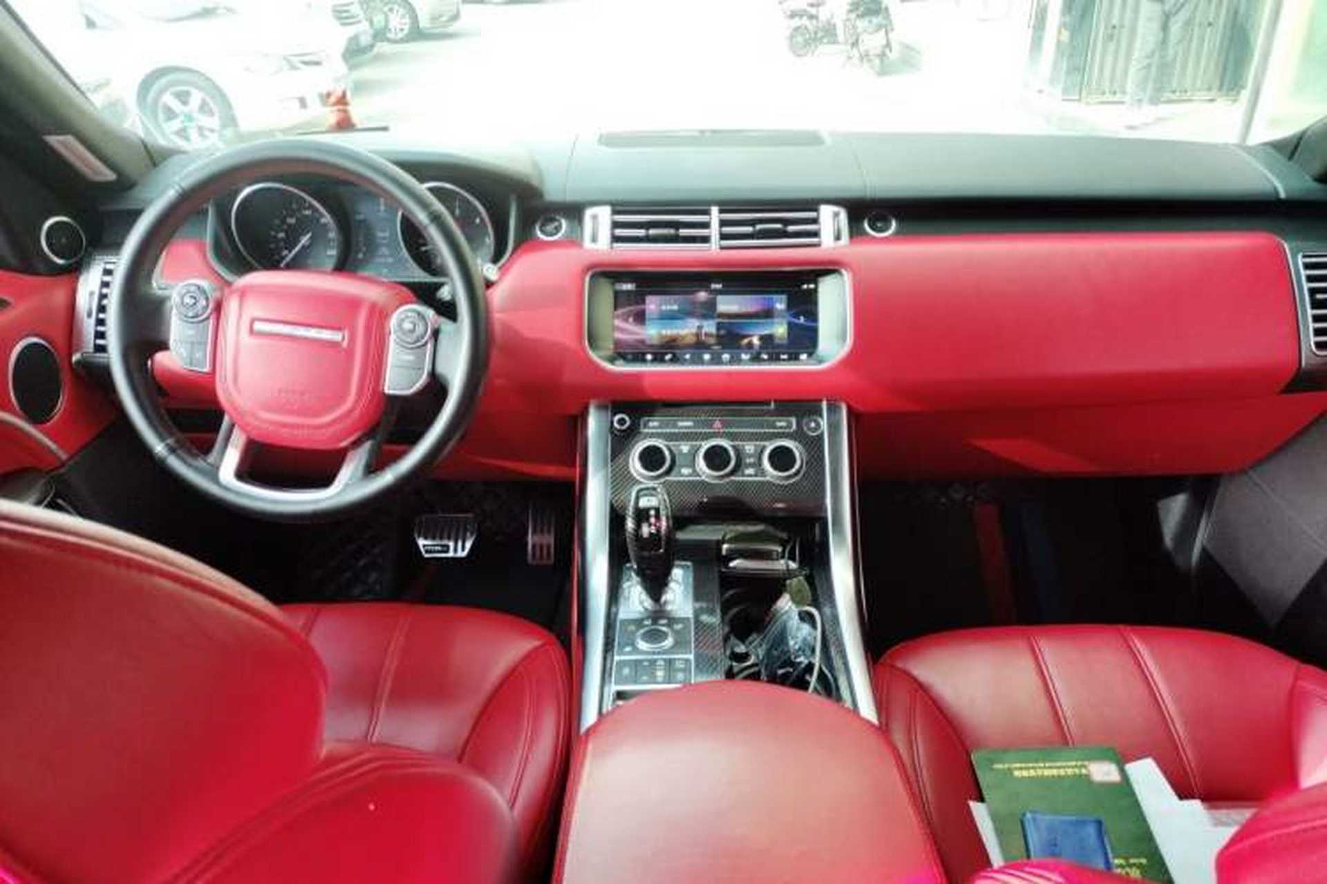 Used Land Rover Range Sport  Center Console