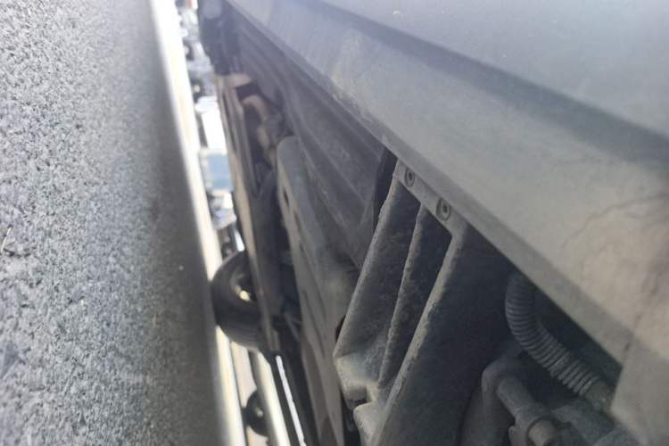 Used Land Rover Range Sport  Chassis Rear Left