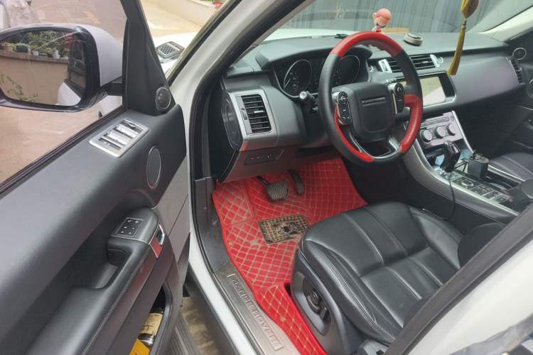 Used Land Rover Range Sport 2017 3.0 SC V6 SE Driver Seat