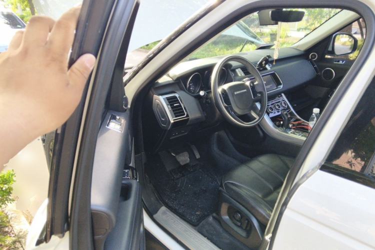Used Land Rover Range Sport 2017 3.0 SC V6 HSE Driver Seat