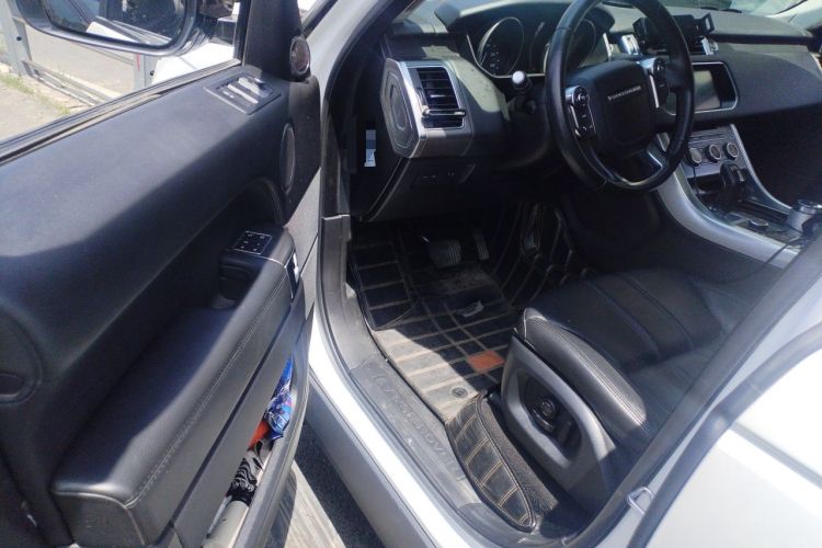 Used Land Rover Range Sport 2017 3.0 SC V6 SE Driver Seat
