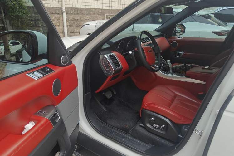 Used Land Rover Range Sport  Driver Seat