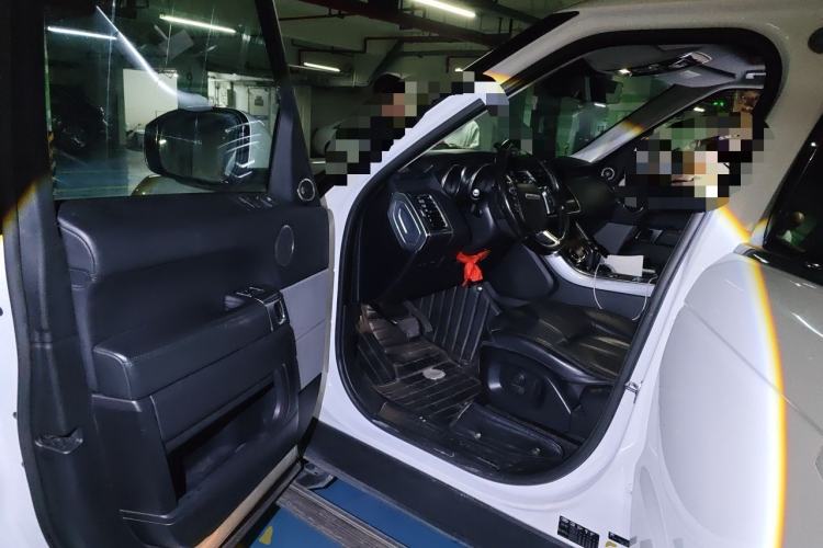 Used Land Rover Range Sport 2017 3.0 SC V6 SE Driver Seat
