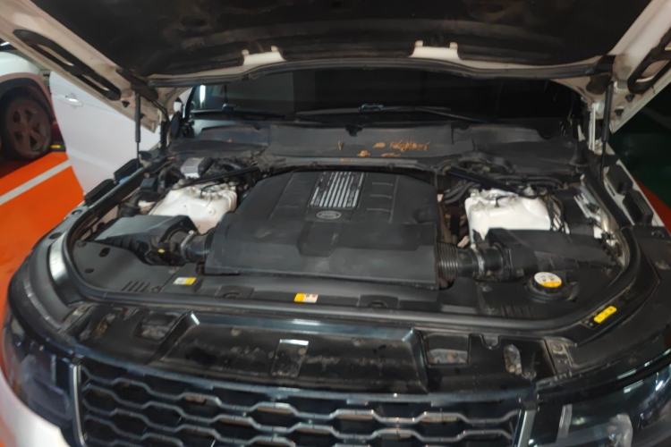 Used Land Rover Range Sport 2017 3.0 SC V6 SE Engine Bay