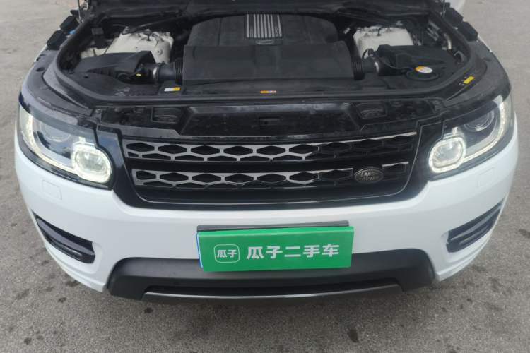 Used Land Rover Range Sport 2017 3.0 SC V6 HSE DYNAMIC Engine Bay