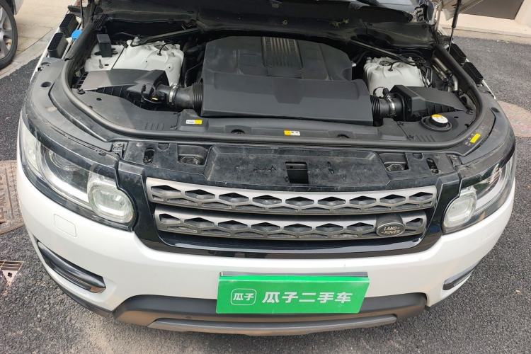 Used Land Rover Range Sport 2017 3.0 SC V6 SE Engine Bay