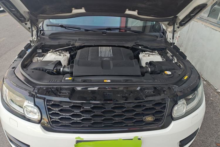 Used Land Rover Range Sport 2017 3.0 SC V6 HSE Engine Bay