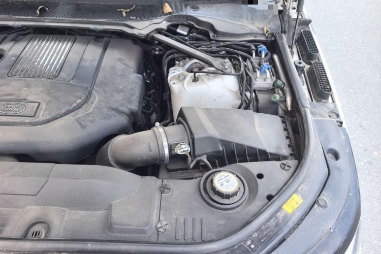 Used Land Rover Range Sport  Engine Bay Left