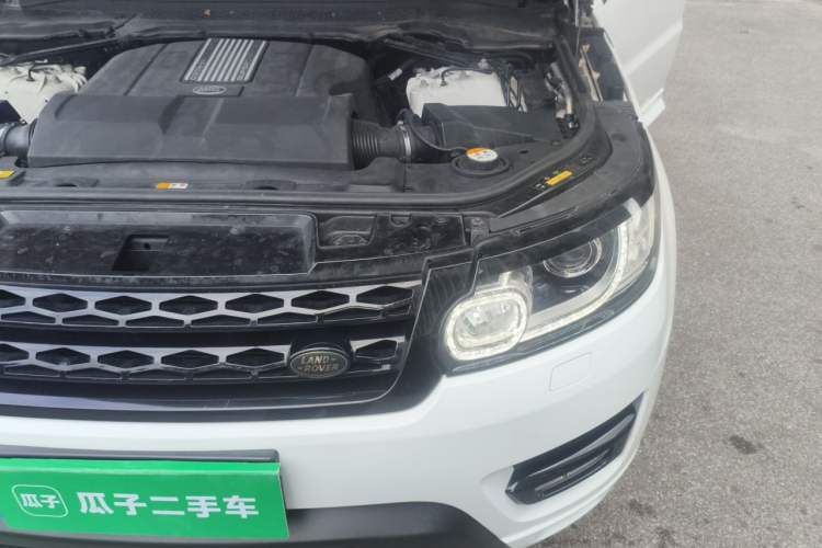 Used Land Rover Range Sport 2017 3.0 SC V6 HSE DYNAMIC Engine Bay Left