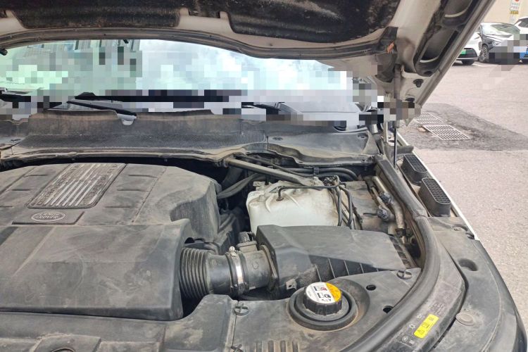 Used Land Rover Range Sport 2017 3.0 SC V6 HSE DYNAMIC Engine Bay Left