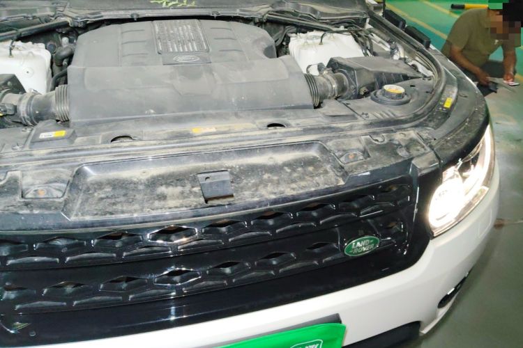 Used Land Rover Range Sport 2017 3.0 SC V6 HSE DYNAMIC Engine Bay Left
