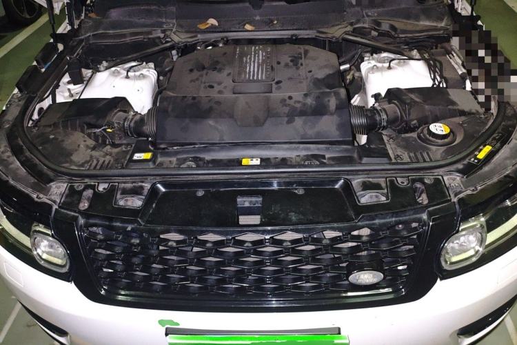 Used Land Rover Range Sport 2017 3.0 SC V6 SE Engine Bay