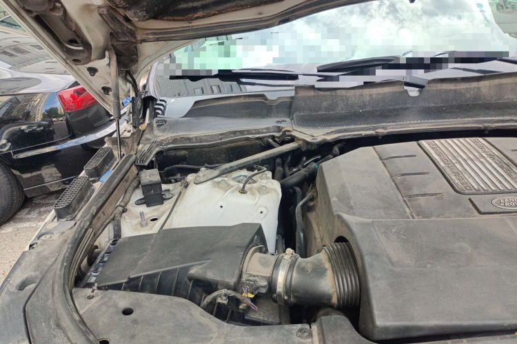 Used Land Rover Range Sport 2017 3.0 SC V6 HSE DYNAMIC Engine Bay Right