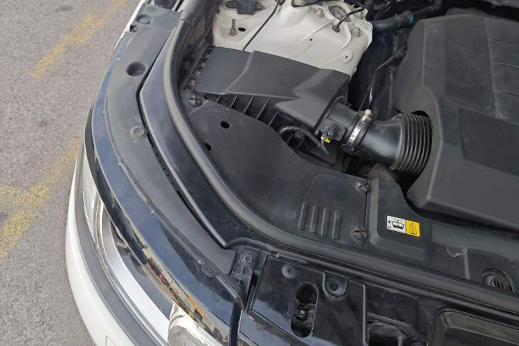 Used Land Rover Range Sport 2017 3.0 SC V6 HSE Engine Bay Right