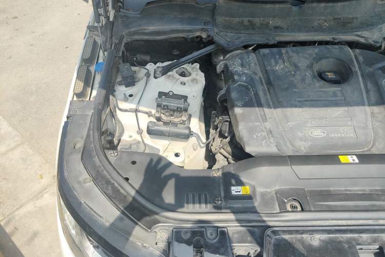 Used Land Rover Range Sport  Engine Bay Right