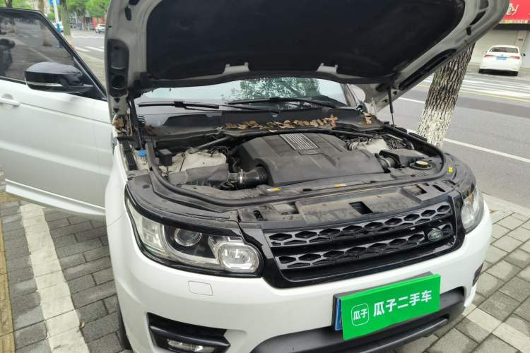 Used Land Rover Range Sport 2017 3.0 SC V6 HSE DYNAMIC Engine Bay Right