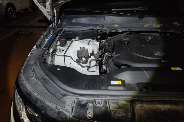 Used Land Rover Range Sport  Engine Bay Right