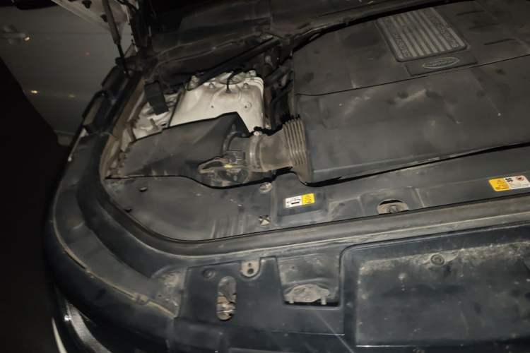 Used Land Rover Range Sport 2017 3.0 SC V6 HSE DYNAMIC Engine Bay Right
