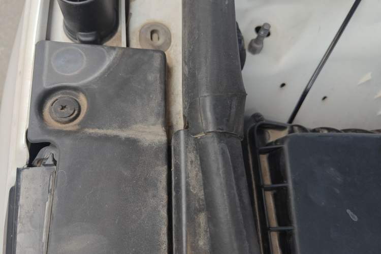 Used Land Rover Range Sport  Engine Bay Right