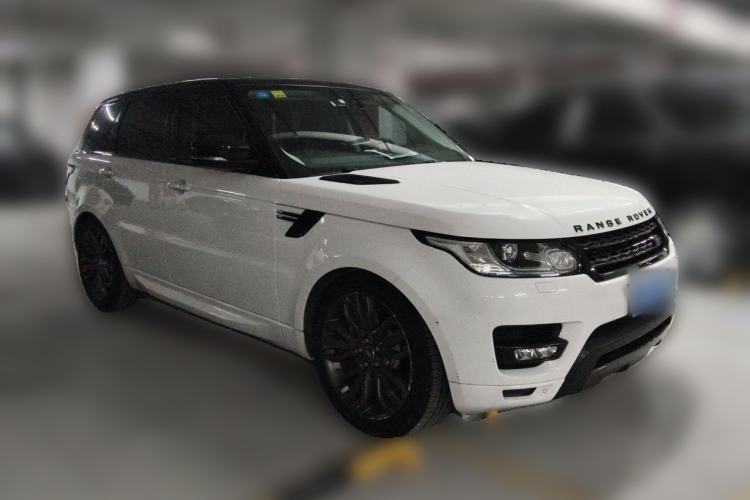 Used Land Rover Range Sport 2017 3.0 SC V6 HSE DYNAMIC Front Right 45 Deg