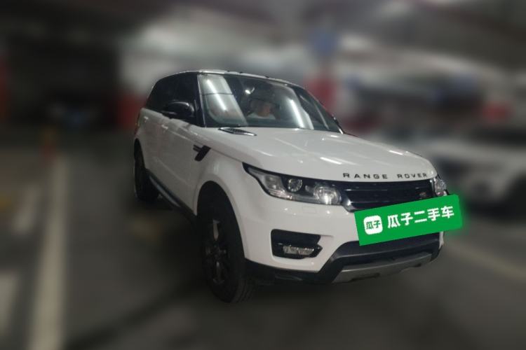 Used Land Rover Range Sport  Front Right 45 Deg