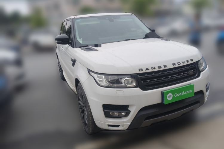 Used Land Rover Range Sport 2017 3.0 SC V6 HSE DYNAMIC Front Right 45 Deg