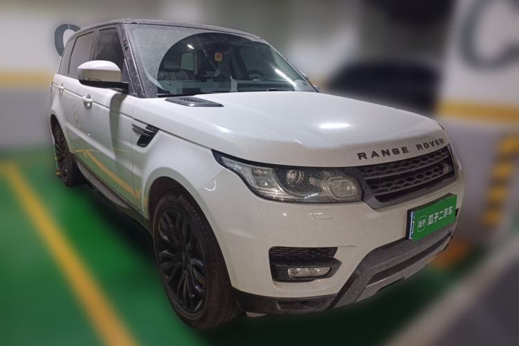 Used Land Rover Range Sport 2017 3.0 SC V6 SE Front Right 45 Deg