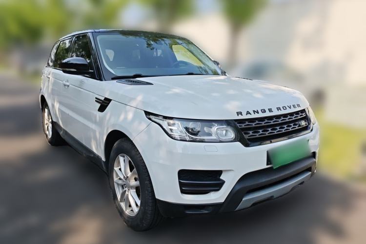 Used Land Rover Range Sport 2017 3.0 V6 SC SE Front Right 45 Deg