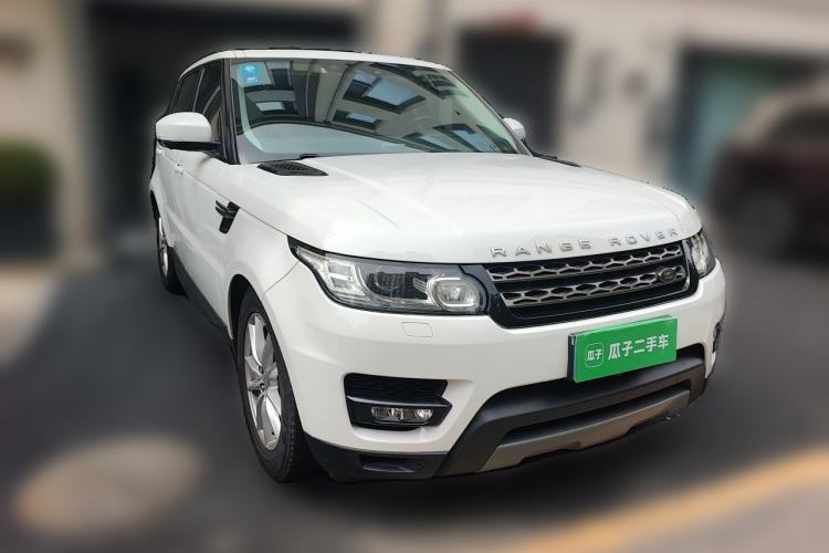 Used Land Rover Range Sport 2017 3.0 SC V6 SE Front Right 45 Deg