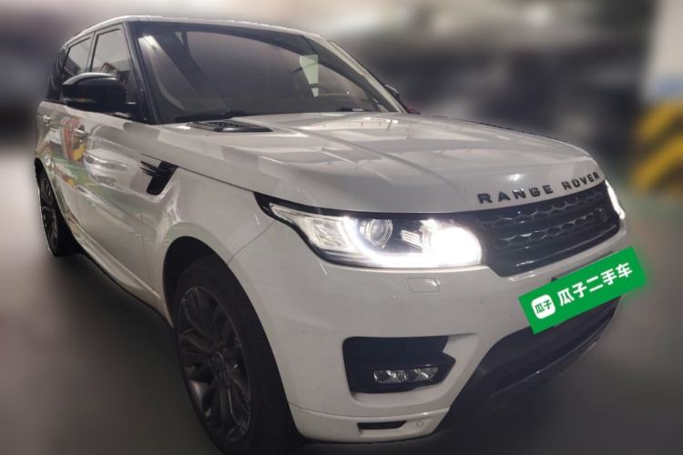 Used Land Rover Range Sport 2017 3.0 V6 SC HSE Dynamic Front Right 45 Deg