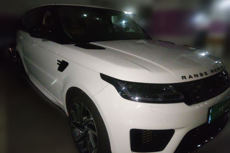 Used Land Rover Range Sport 2017 3.0 SC V6 HSE DYNAMIC Front Right 45 Deg