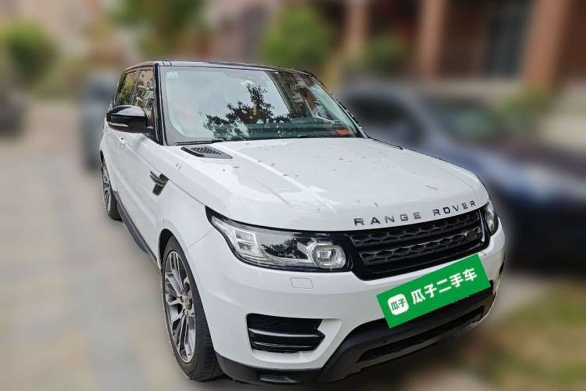 Used Land Rover Range Sport  Front Right 45 Deg