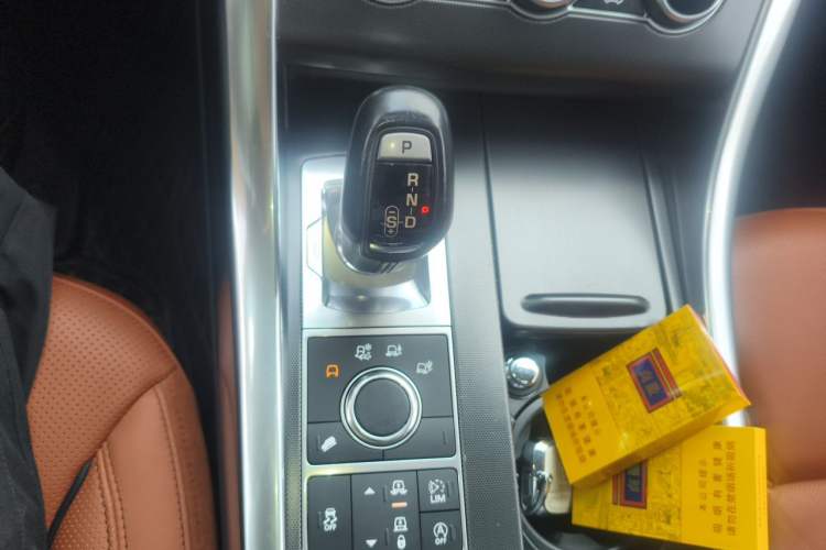 Used Land Rover Range Sport 2017 3.0 SC V6 HSE DYNAMIC Gear Lever