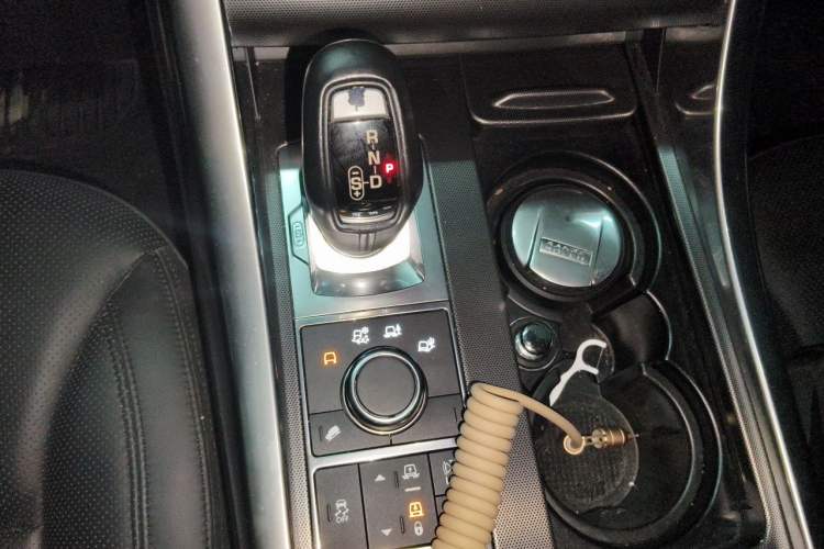 Used Land Rover Range Sport 2017 3.0 SC V6 HSE DYNAMIC Gear Lever