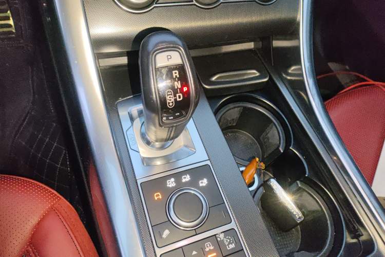 Used Land Rover Range Sport 2017 3.0 SC V6 HSE DYNAMIC Gear Lever
