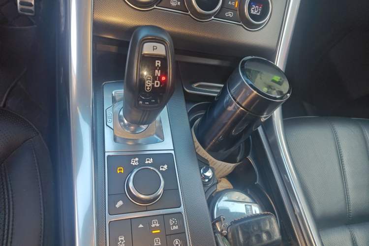 Used Land Rover Range Sport 2017 3.0 SC V6 HSE DYNAMIC Gear Lever