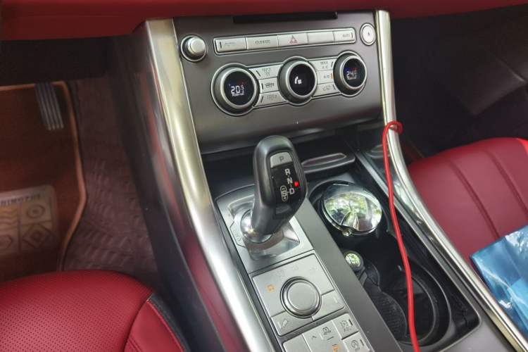 Used Land Rover Range Sport  Gear Lever