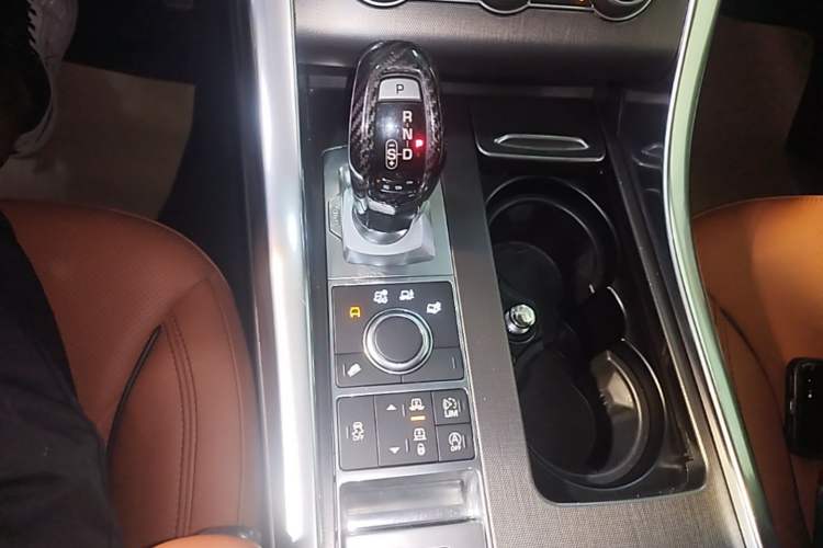 Used Land Rover Range Sport 2017 3.0 SC V6 HSE DYNAMIC Gear Lever