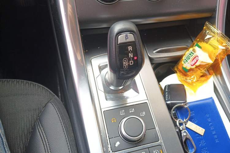 Used Land Rover Range Sport  Gear Lever